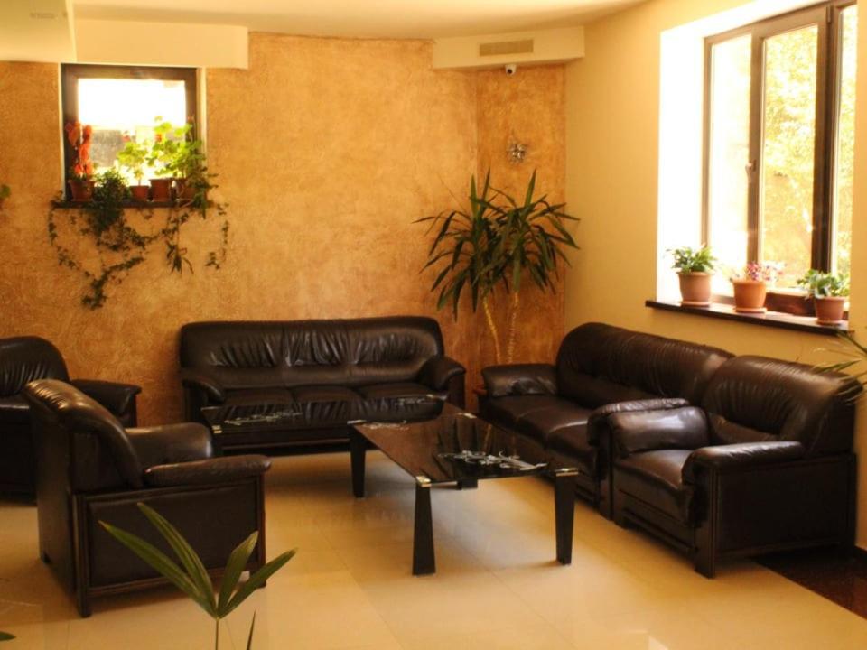 Jermuk Verona Resort Екстериор снимка