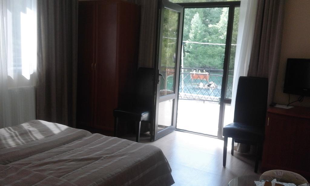 Jermuk Verona Resort Екстериор снимка