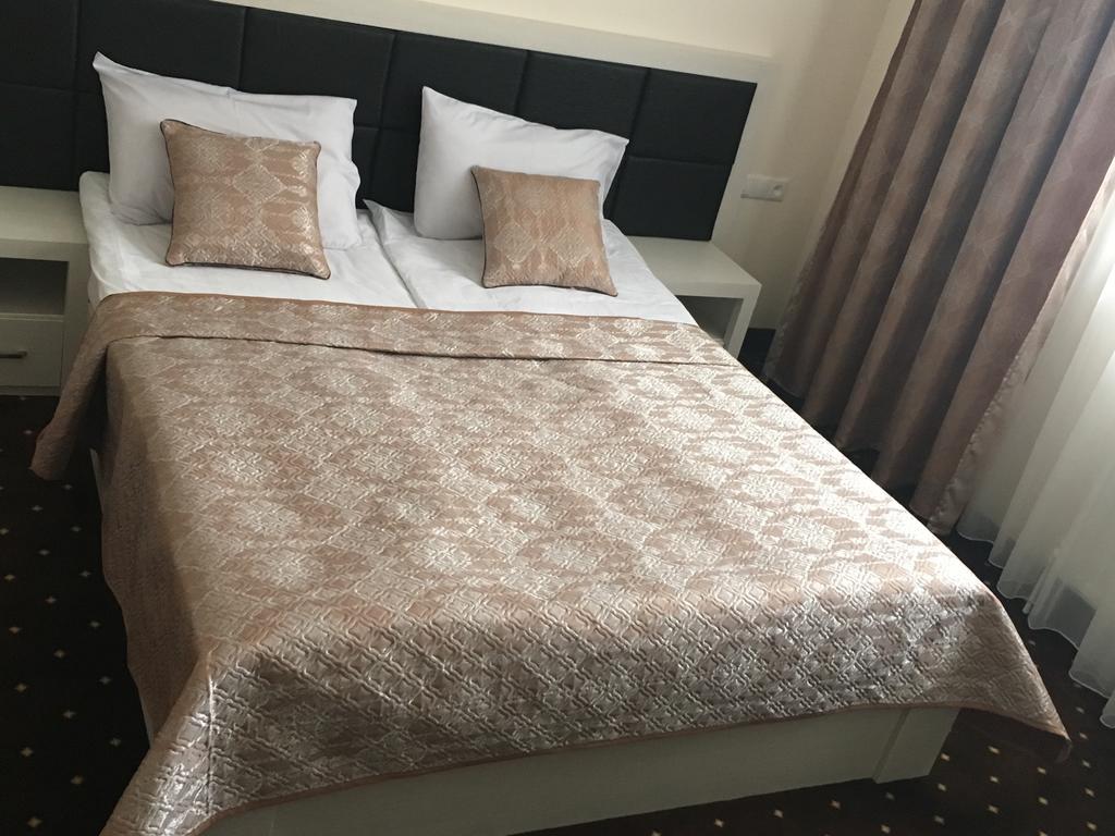 Jermuk Verona Resort Екстериор снимка