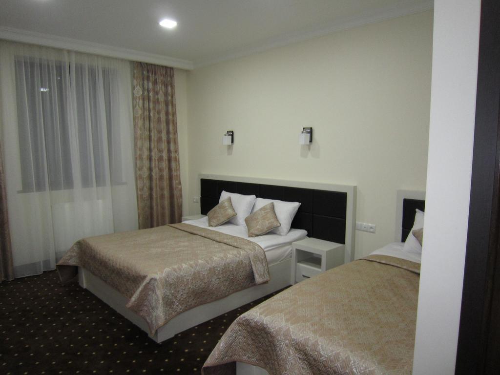 Jermuk Verona Resort Екстериор снимка